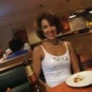 Meet your Posher, Suzanne